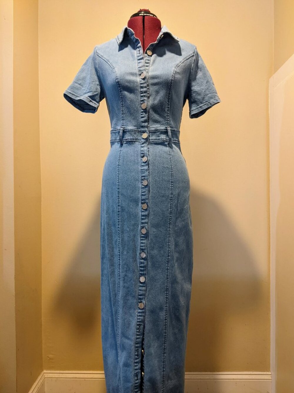 Fashion Nova Light Wash Short-Sleeve Button-Down Denim Maxi stretch Dress